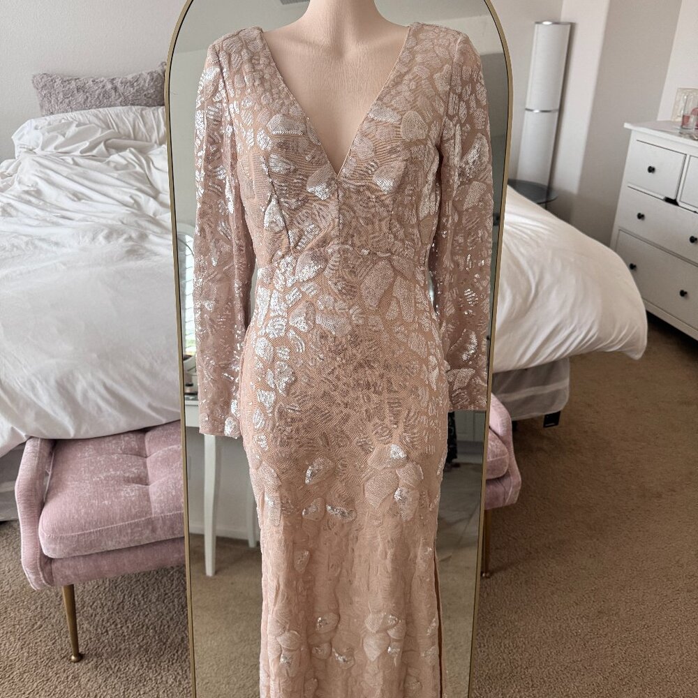 NWT Fashion Nova Beautiful Angel Sequin Maxi Dress
